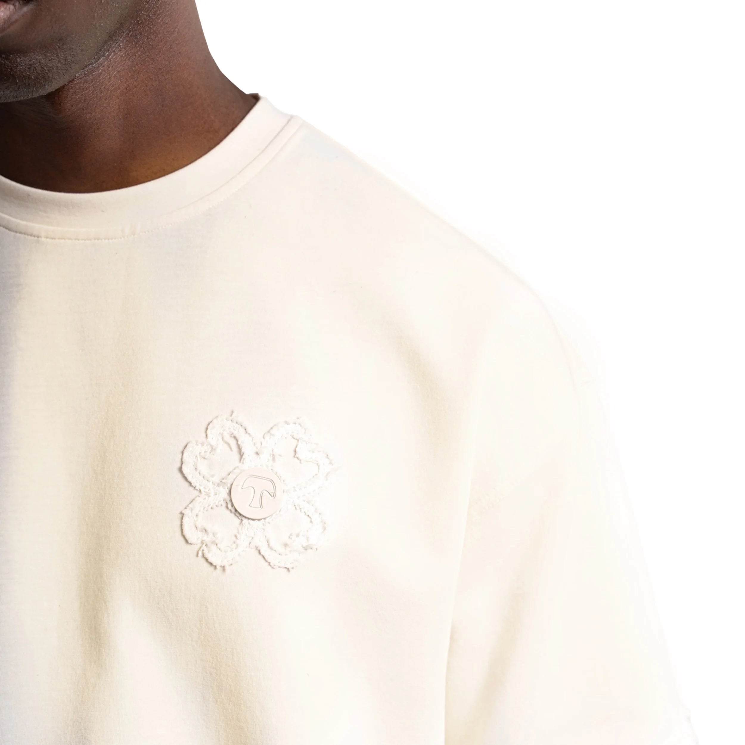 Croonly™ - Torom Beige T-shirt
