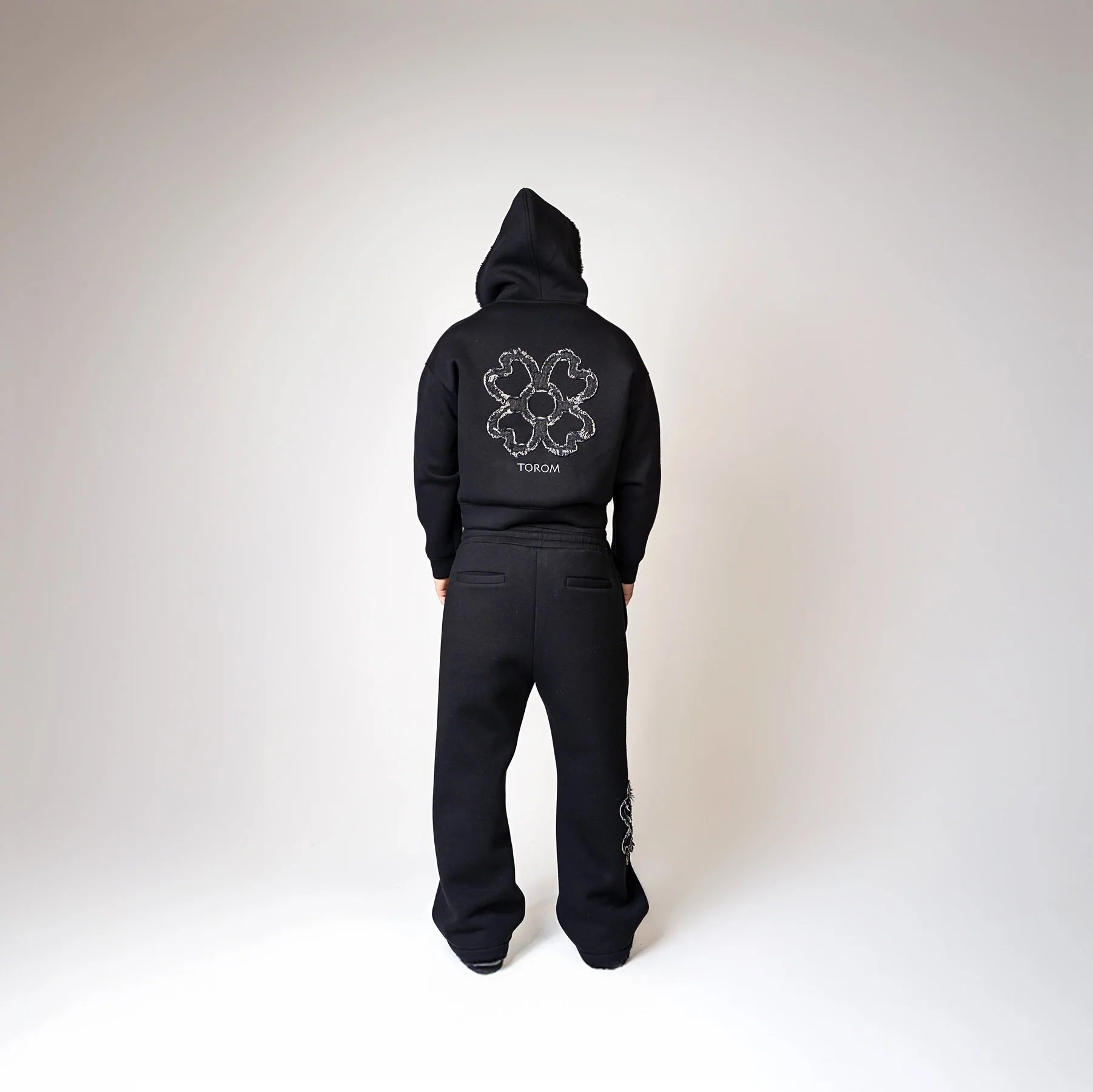 Croonly™ - Torom Black jasje